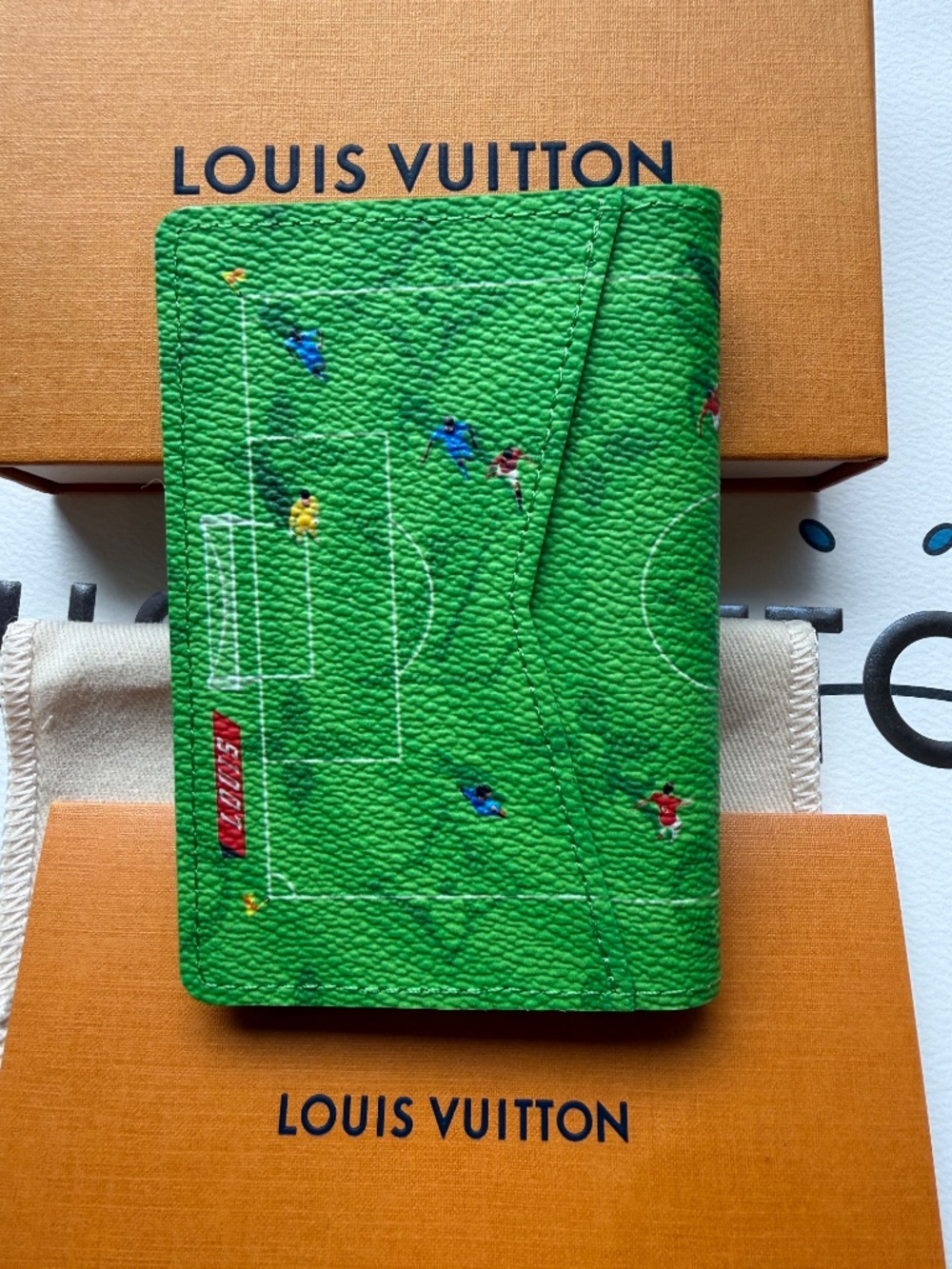 NEW Louis Vuitton Soccer Pocket Organizer Green - Picture 2 of 5